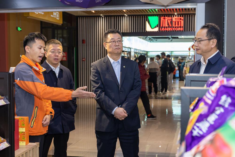 在智慧服务区.jpg